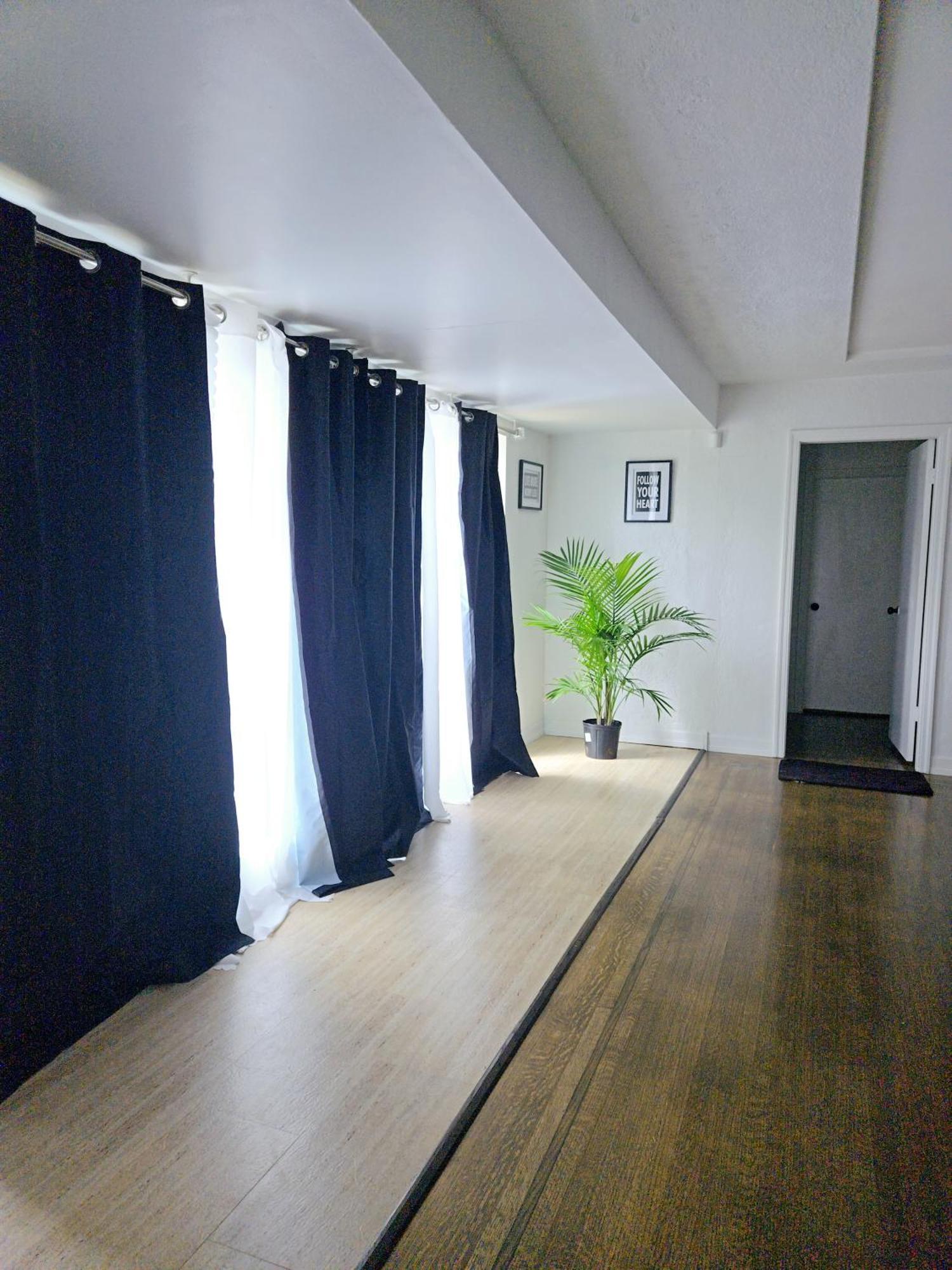 Charming Room With Attached Private Bath In The Heart Of Vancouver! Private Parking, Self Check-In & Just 4 Mins To Metrotown! Dış mekan fotoğraf